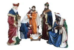 Hand Crafted Nativity Scene - 4 Pcs